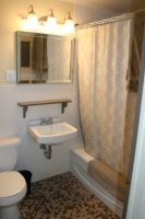 room 7 bathroom